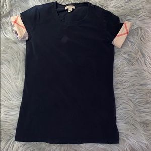Burberry T-shirt size XS